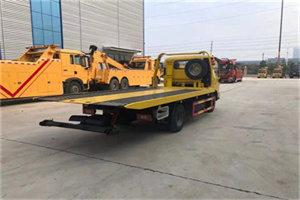 津市非事故拖车