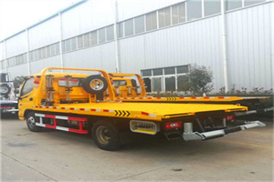 津市附近拖车救援搭电