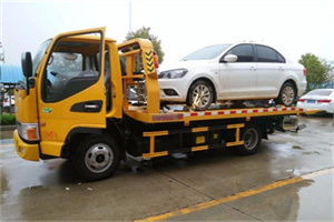 津市附近拖车救援24小时服务热线